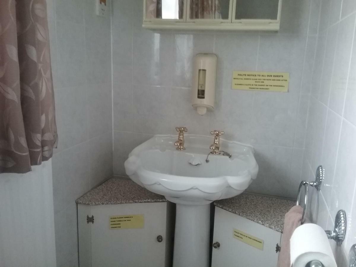 Y-Not Guest House Boston Bagian luar foto